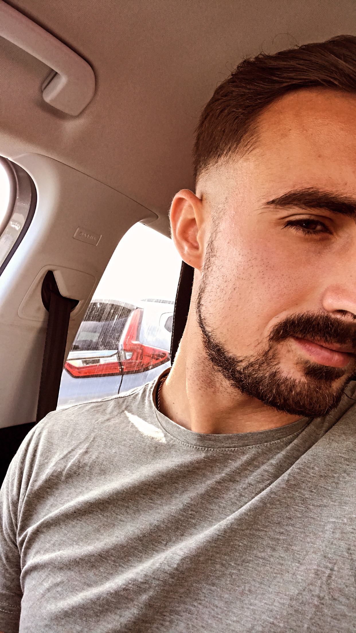 Kael, 29 ans, Leval
