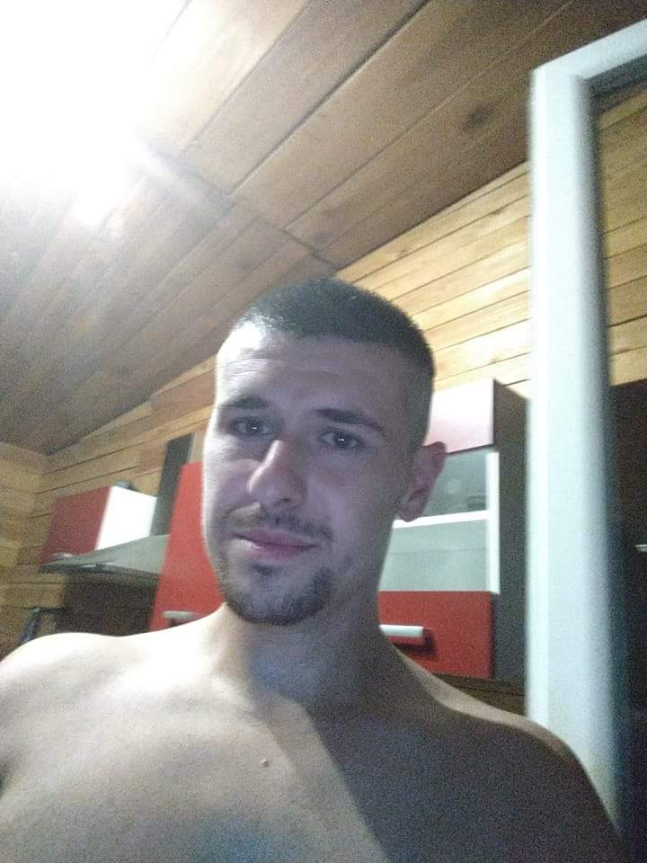 Carlos, 34 ans, Fresnes-sur-Escaut