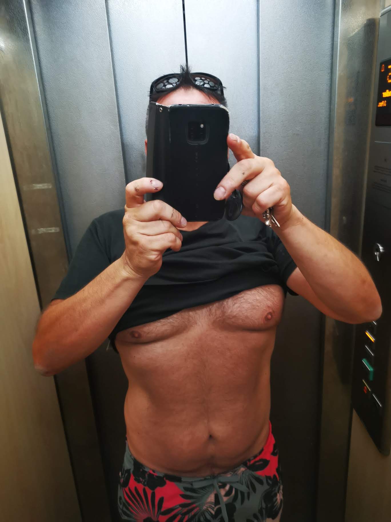 Riad, 45 ans, Aubigny-au-Bac