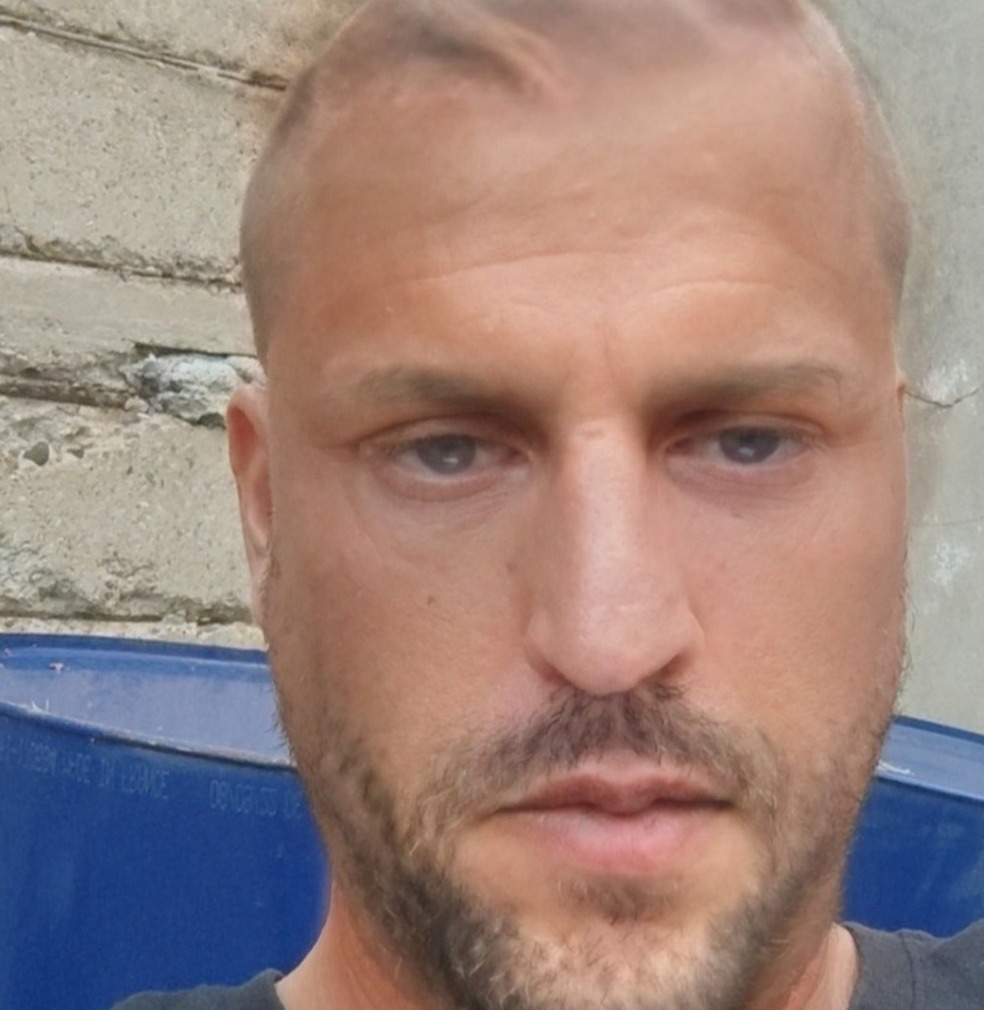 Yussuf, 45 ans, Moustier-en-Fagne