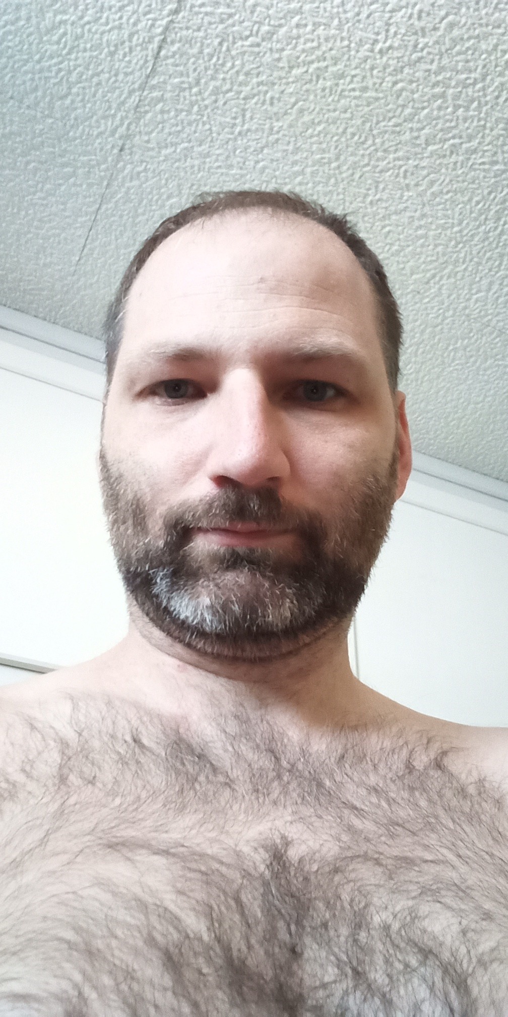 Massil, 38 ans, Saint-Hilaire-sur-Helpe