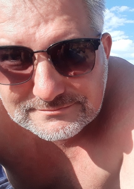 Philémon, 45 ans, Volckerinckhove