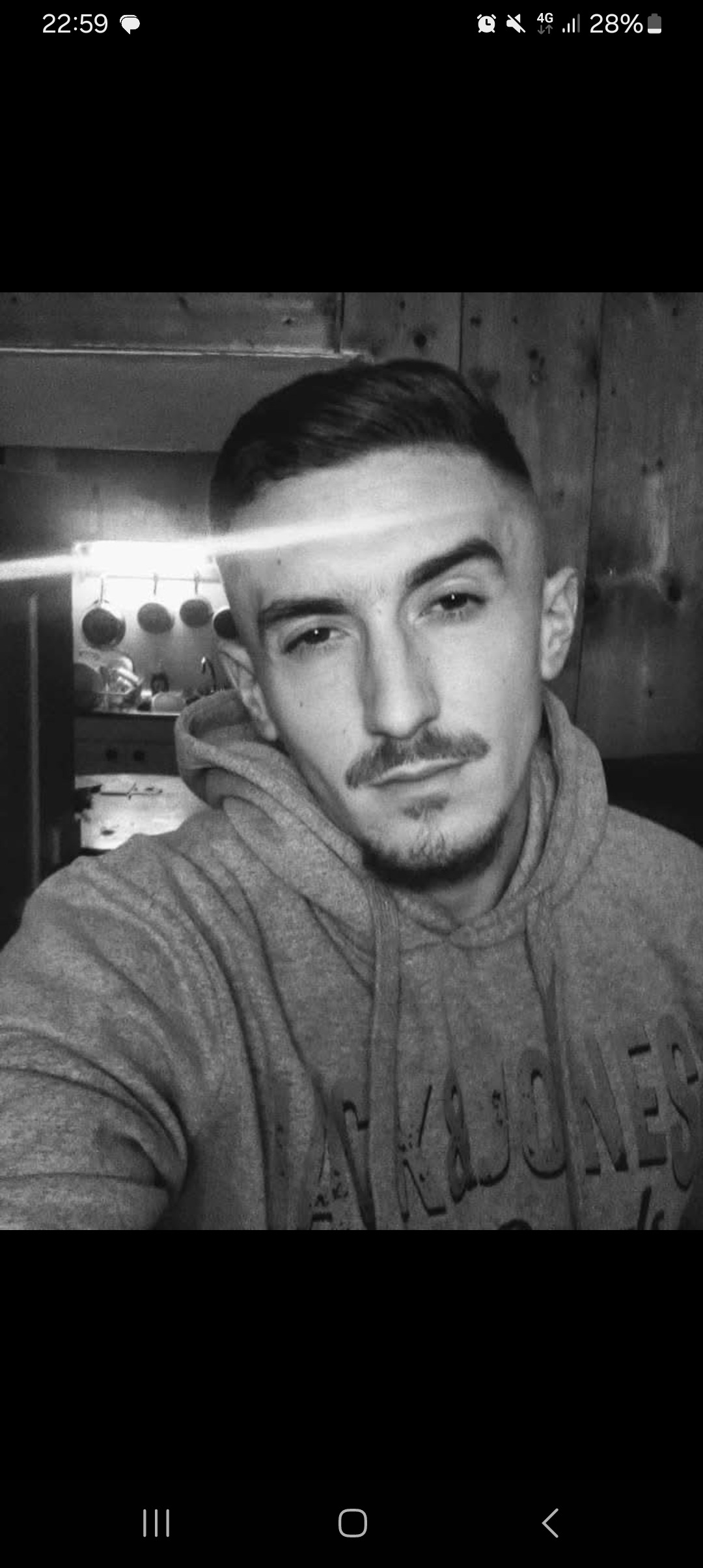 Billy, 30 ans, Bourghelles
