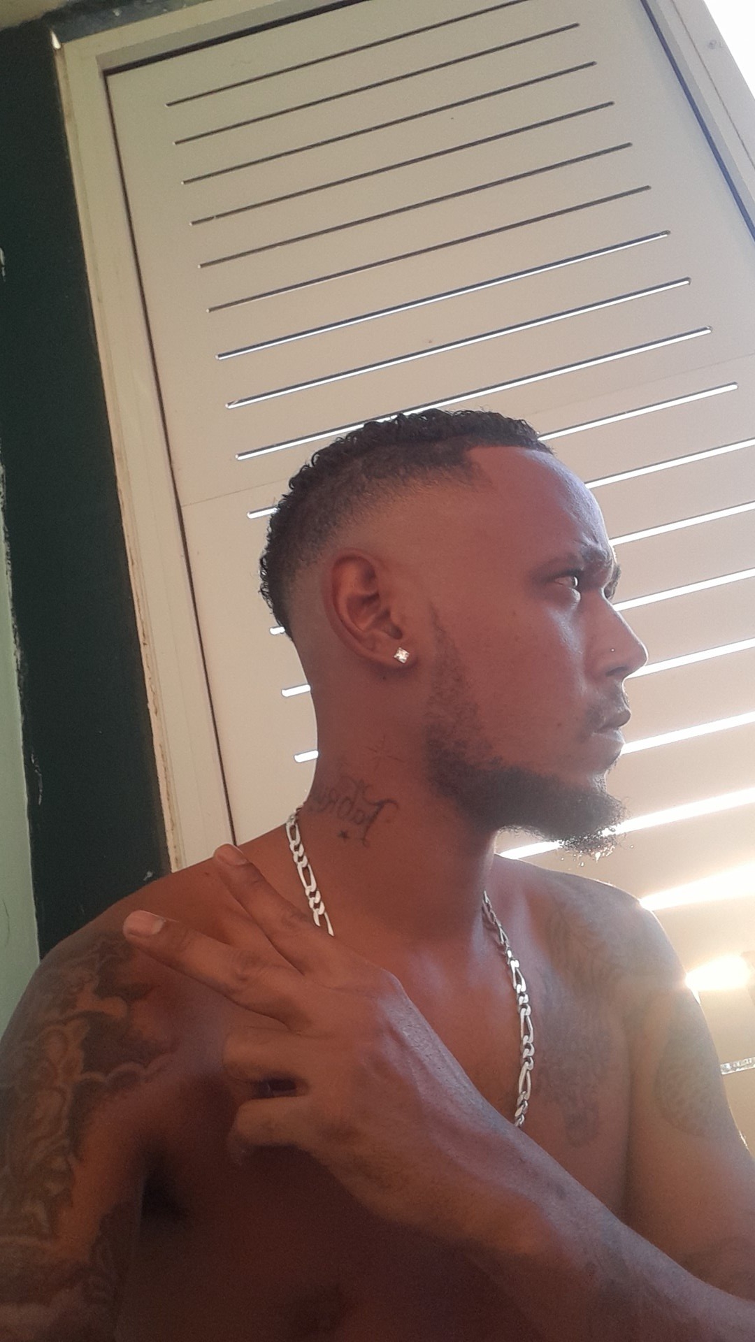 Eliano, 30 ans, Proville
