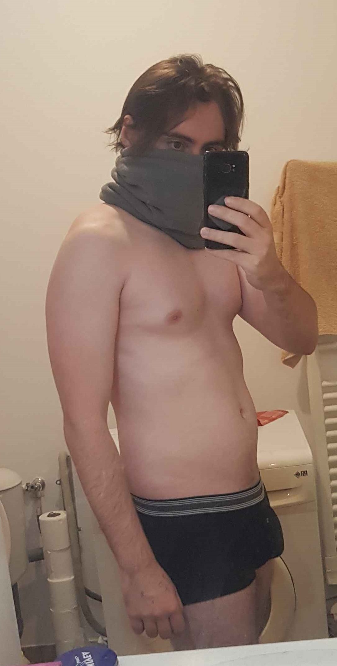 Giacomo, 27 ans, Taisnières-sur-Hon